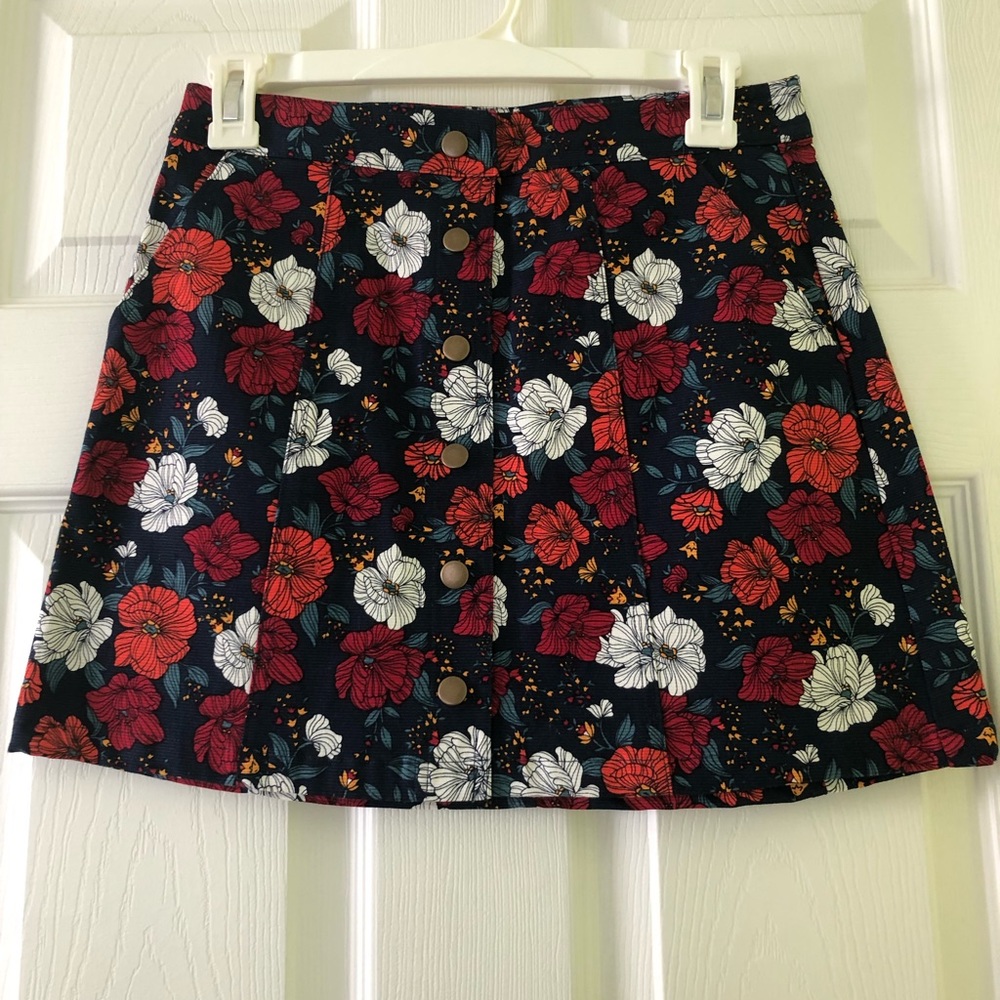 Forever 21 floral skirt